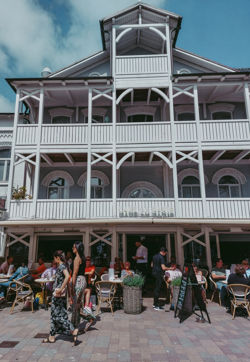 Visit Café de Paris Sylt: A Hidden Gem in&nbsp;Westerland